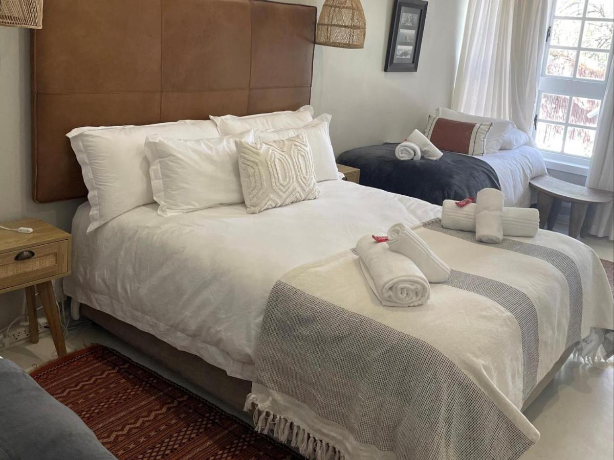 La Belle Guest House Bloemfontein Pokoj fotografie